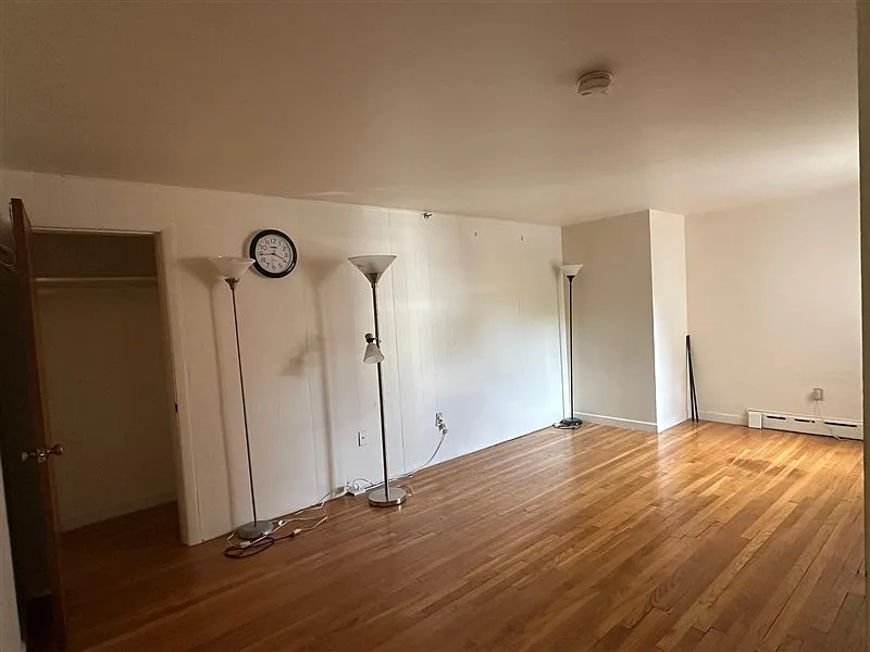 Studio, 450 sqft, $2,100 — Photo 1