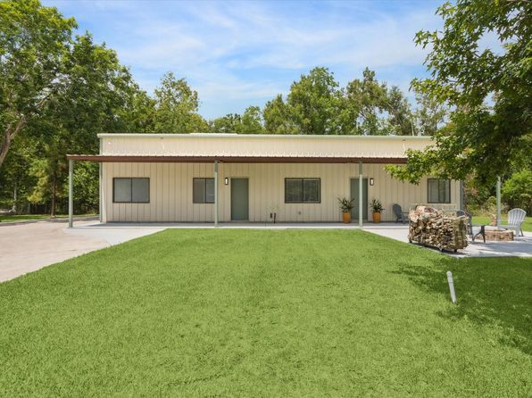1425 Oak Hollow Dr