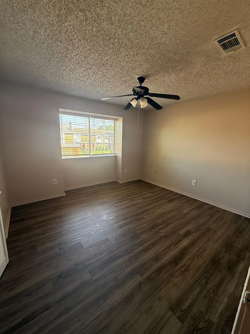 2 bedroom 2 bath condo in Plantation II Townhomes — Photo 3