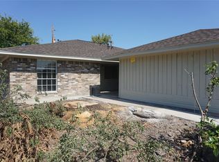 1913 Normal Park Dr #A, Huntsville, TX 77340