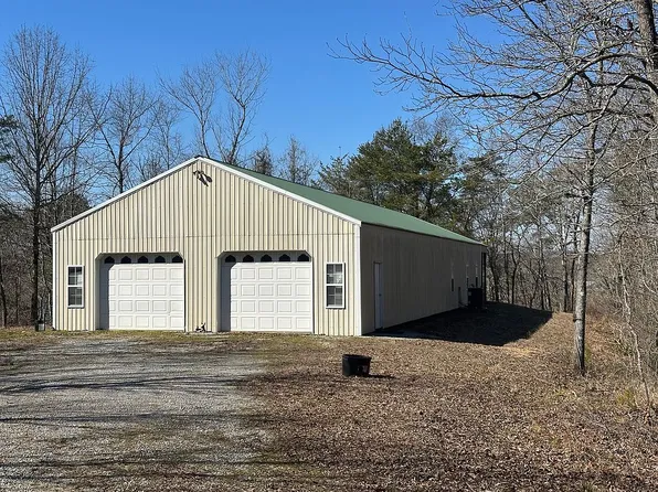 2121 Center Hill Rd, Trafford, AL 35172