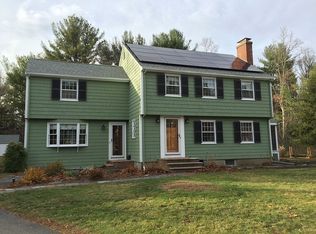 28 Kinsman Ln, Topsfield, MA 01983