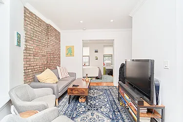 Rented by Living New York