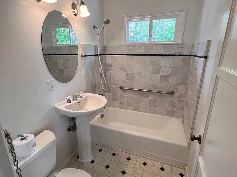 361 Avenida De La Vereda — Photo 7