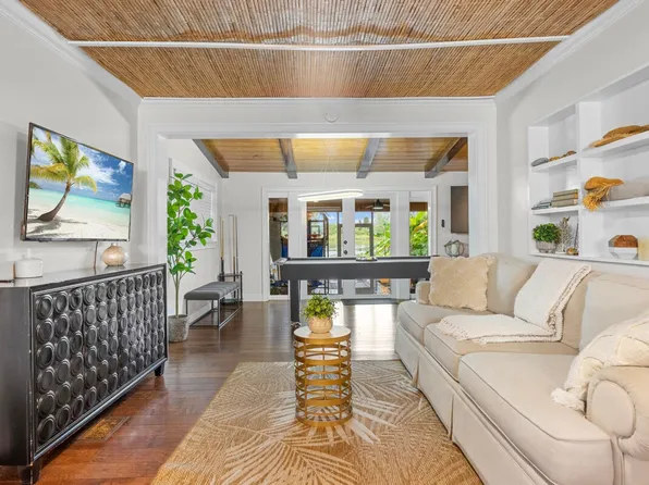 303 Lang Rd #Id1495041p, West Palm Beach, FL 33406