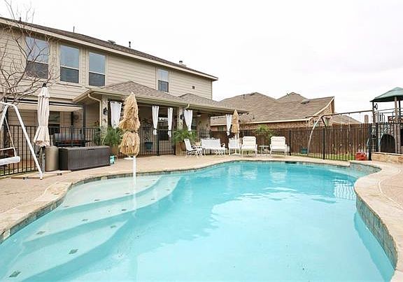 4th image of 5925 Paddlefish Dr