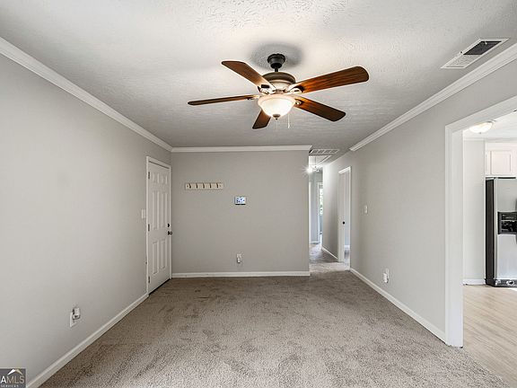 3rd image of 71 Bethesda Church Rd