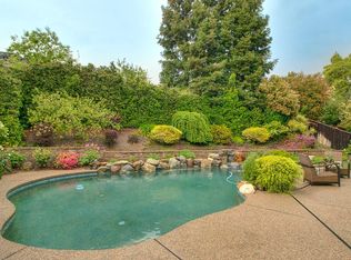 2641 Prestwick Dr, Roseville, CA