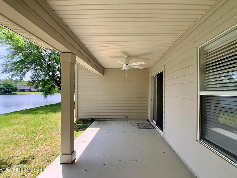 1213 Harbour Town Dr — Photo 42