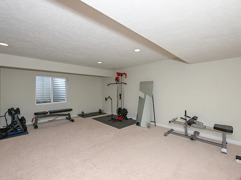 4816 Lake View Dr — Photo 29