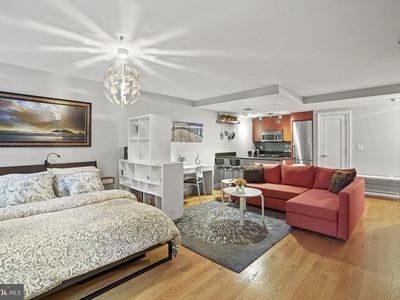 1121 24th St NW APT 1, Washington, DC, 20037