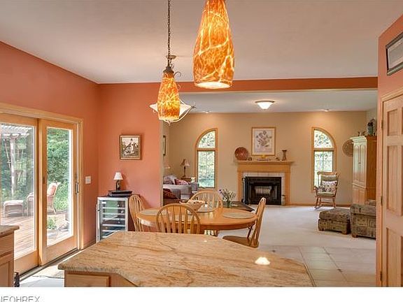 5th image of 12985 Vista Pointe Dr