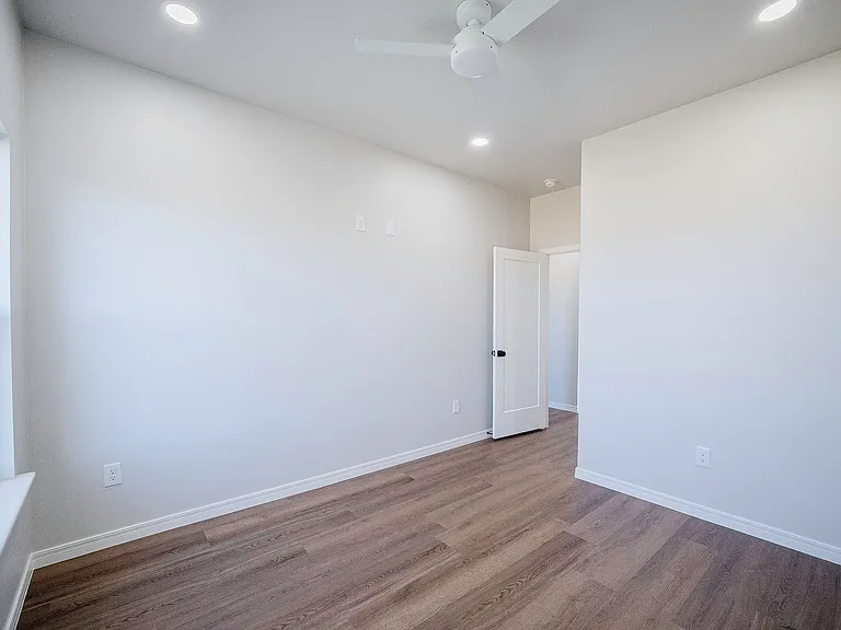 9294 Redbud Rd — Photo 15