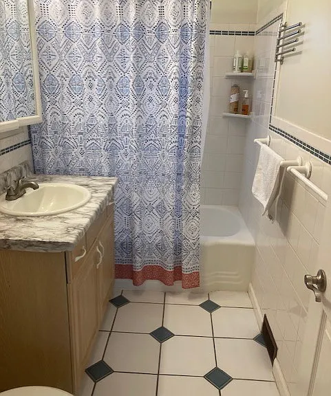 2836 S Kenwood St — Photo 19