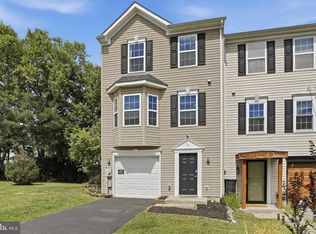 181 Dunrobin Dr, Martinsburg, WV 25405