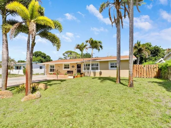 19049 SE Robert Dr, Jupiter, FL 33469