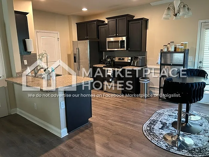 6121 Hickory Lane Dr — Photo 4