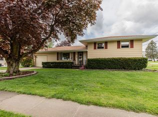 200 S Maple St, Wyanet, IL 61379