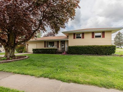 200 S Maple St, Wyanet, IL, 61379