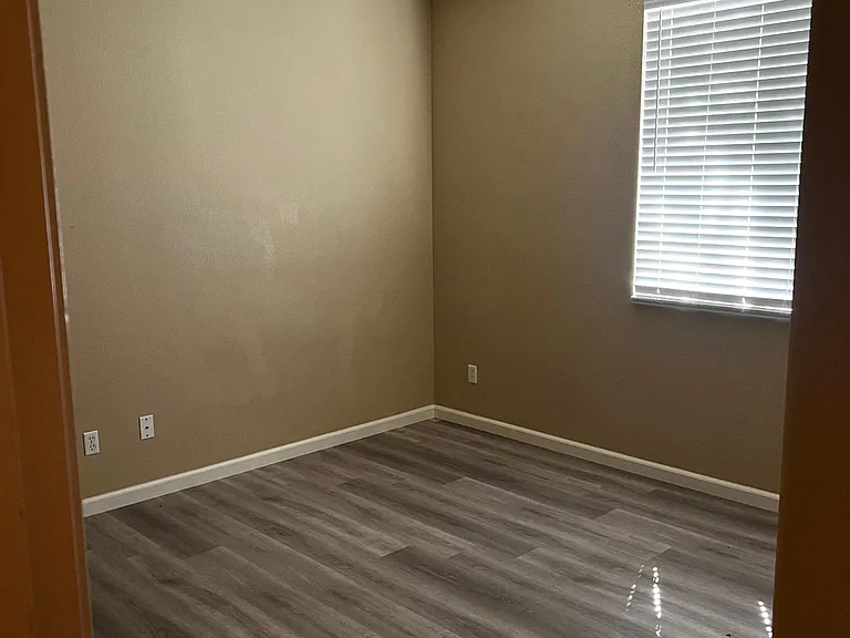 8675 W Wing Dr — Photo 3