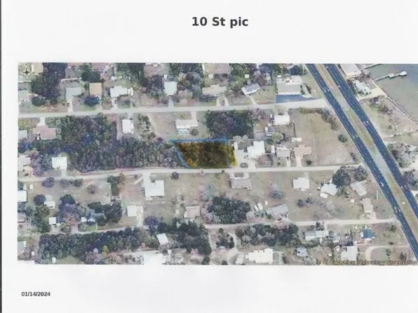 10 Saint St, Sebastian, FL 32976