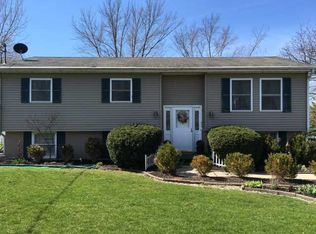 71 Main St, Germantown, NY 12526