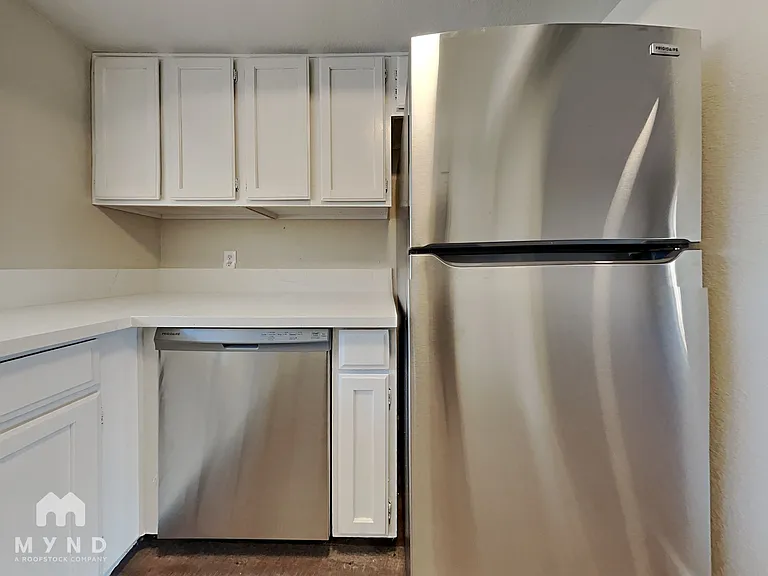 4816 W Sierra Vista Dr — Photo 13