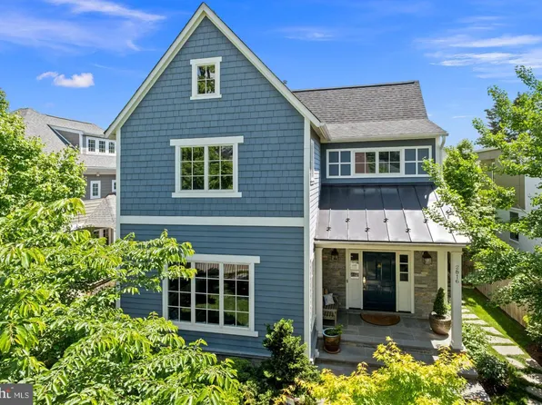 2816 1st Rd N, Arlington, VA 22201