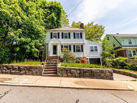 2nd image of 33 Morey Rd