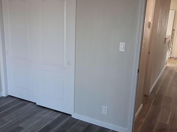 4th image of 411 W Century Blvd APT 3