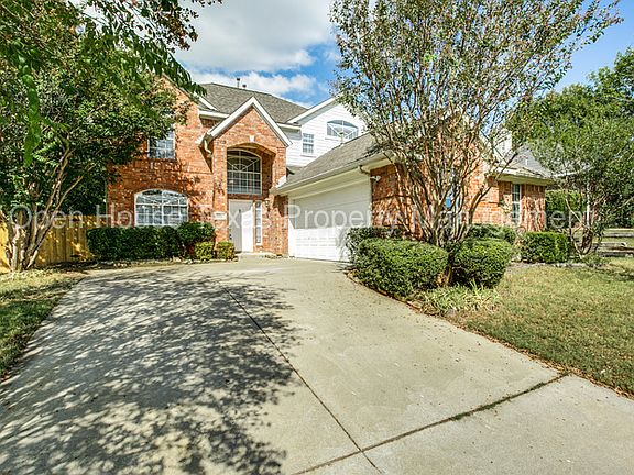 2nd image of 3608 Crestcreek Ct
