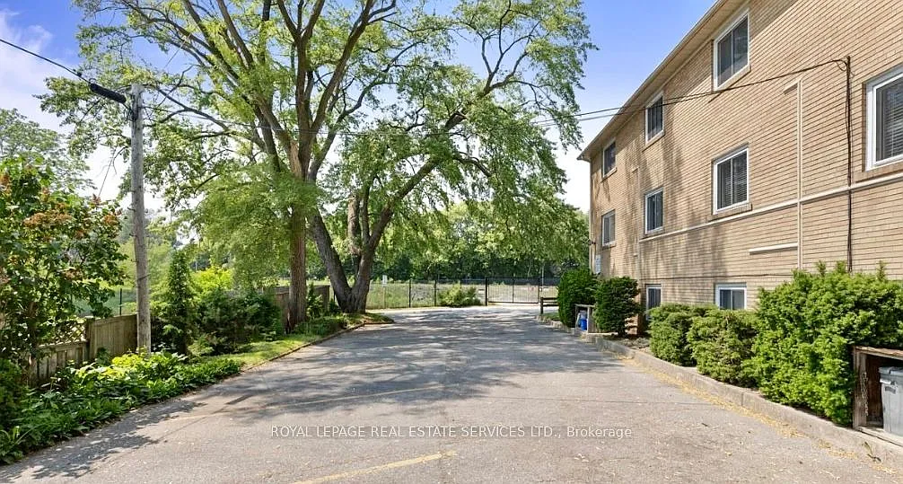 2 bed, $2,200 — Photo 1