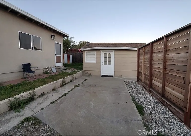 10519 Nopalito St — Photo 1