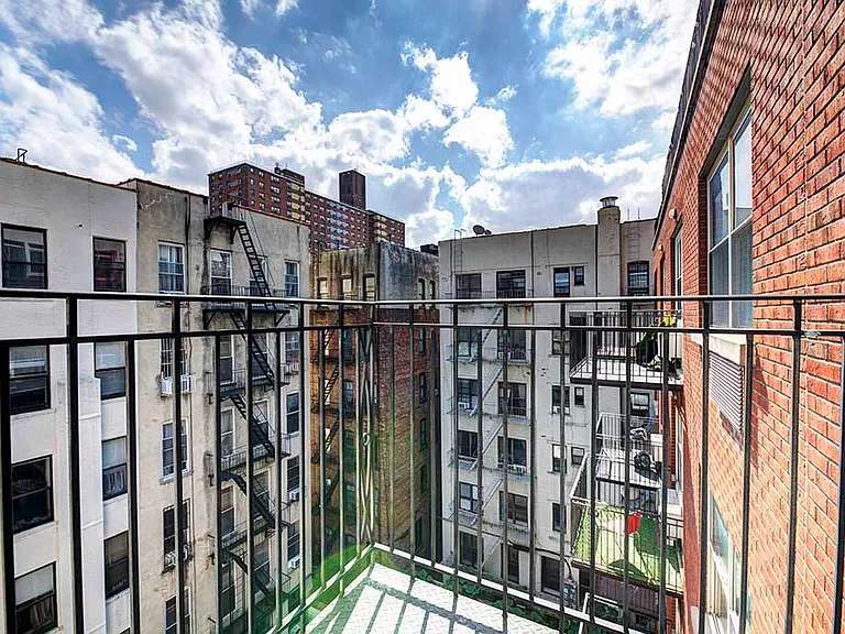 114 Ridge St #3B — Photo 6