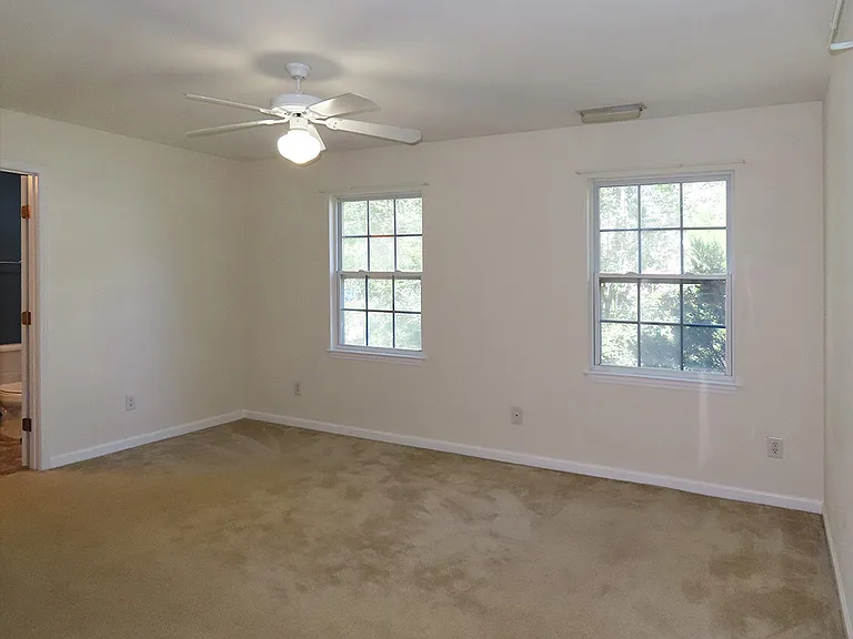 245 Plaza Dr #E — Photo 11
