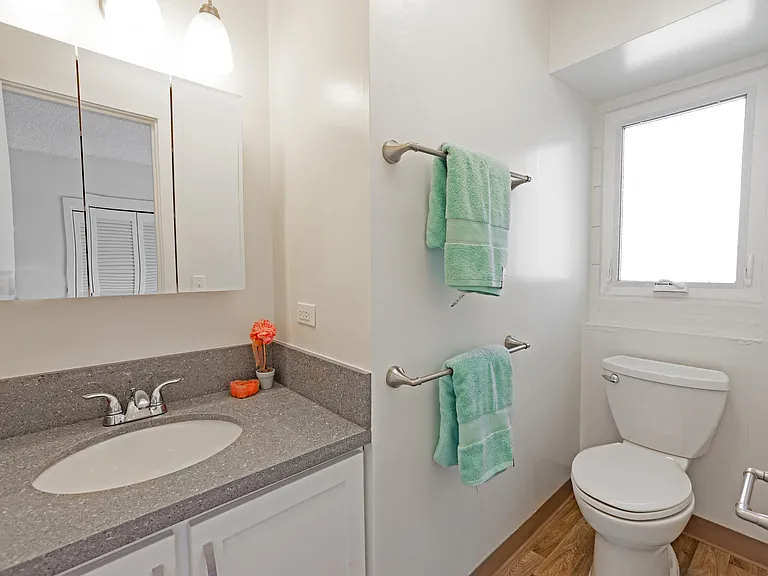 303 Liliuokalani Ave #Suite 301 714 — Photo 16