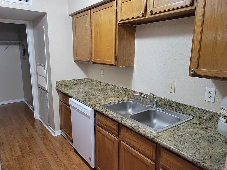 6606 De Moss Dr #604 — Photo 14