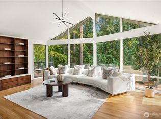 3718 130th Avenue NE, Bellevue, WA 98005