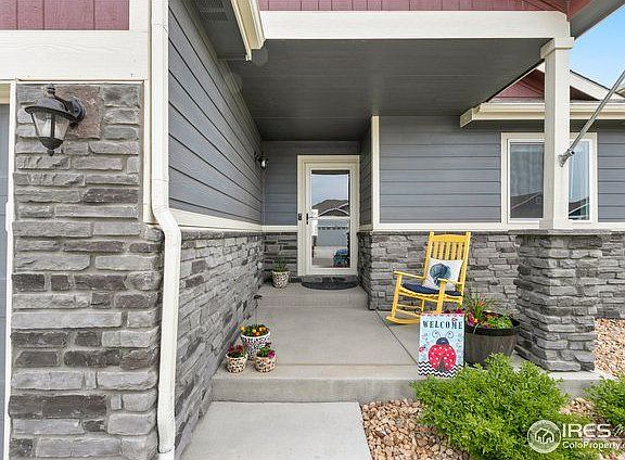 2nd image of 5591 Clarence Dr