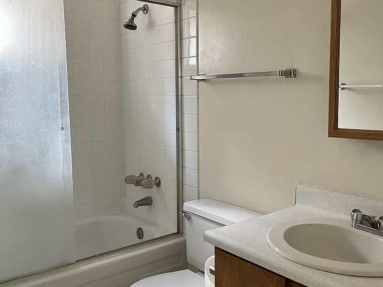 1075 Marjorie St #1 — Photo 7