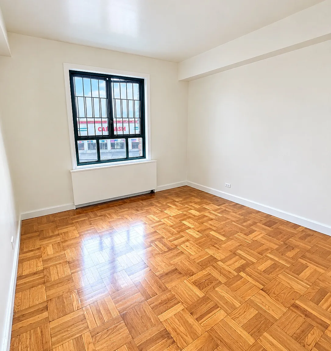 3 bed, 1200 sqft, $3,000 — Photo 4