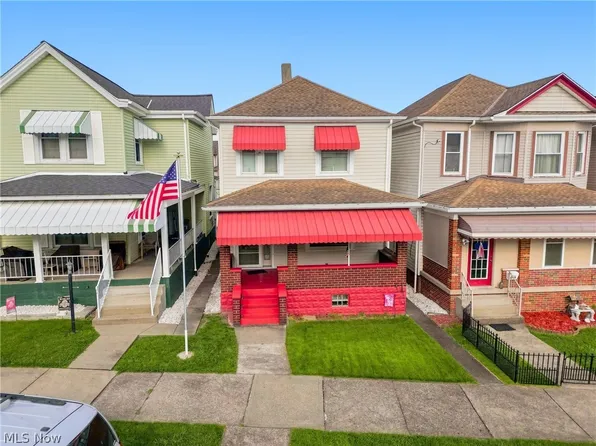 608 Delaware St, Martins Ferry, OH 43935