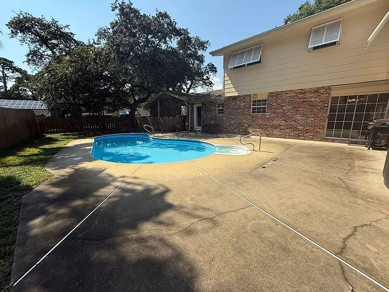905 Poinciana Dr — Photo 39