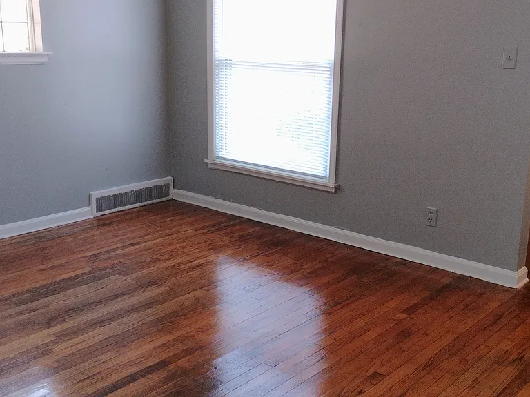 15485A Stout St — Photo 2