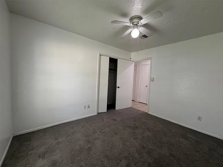 9911 Cardinal St — Photo 23