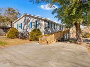 1567 Oak Ridge Dr SW, Ocean Isle Beach, NC 28469