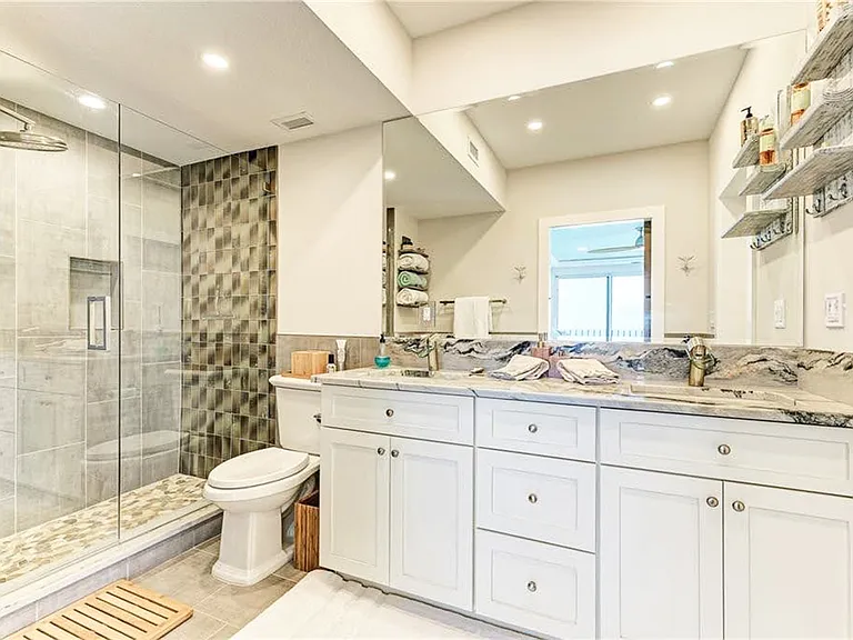 1 Benjamin Franklin Dr #3 — Photo 14