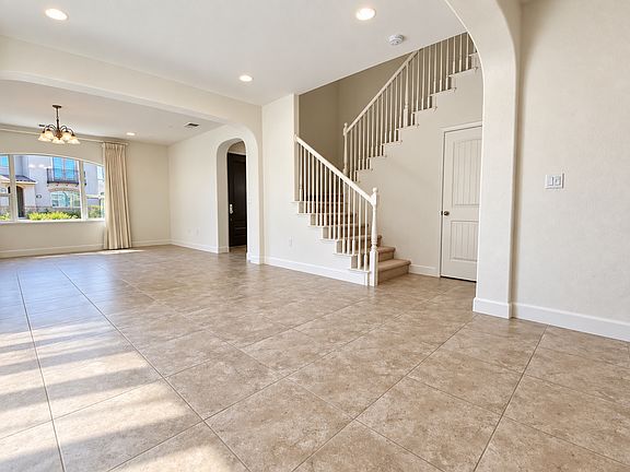 4th image of 5012 Rowan Dr