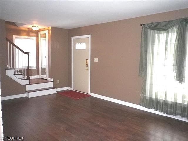 1st image of 359 E Dresden Ave