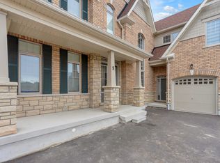 9 Sanford Cir, Springwater, ON L9X2A8
